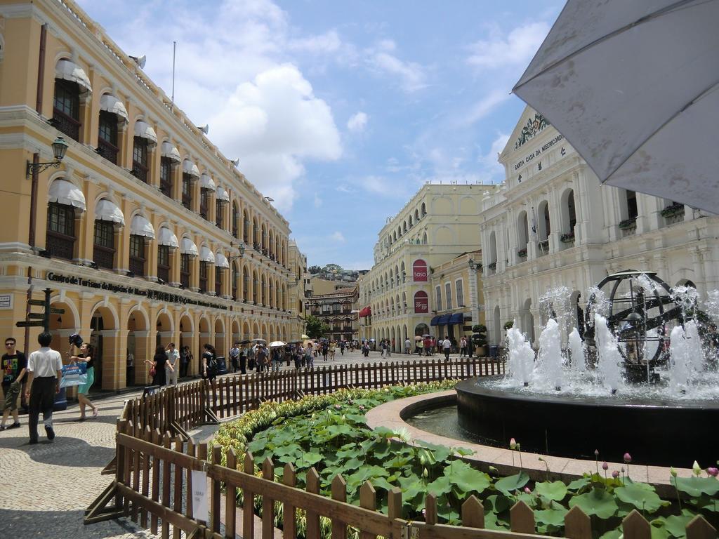 Towns Well Hotel Макао Екстериор снимка