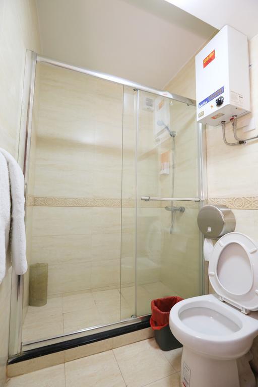 Towns Well Hotel Макао Екстериор снимка