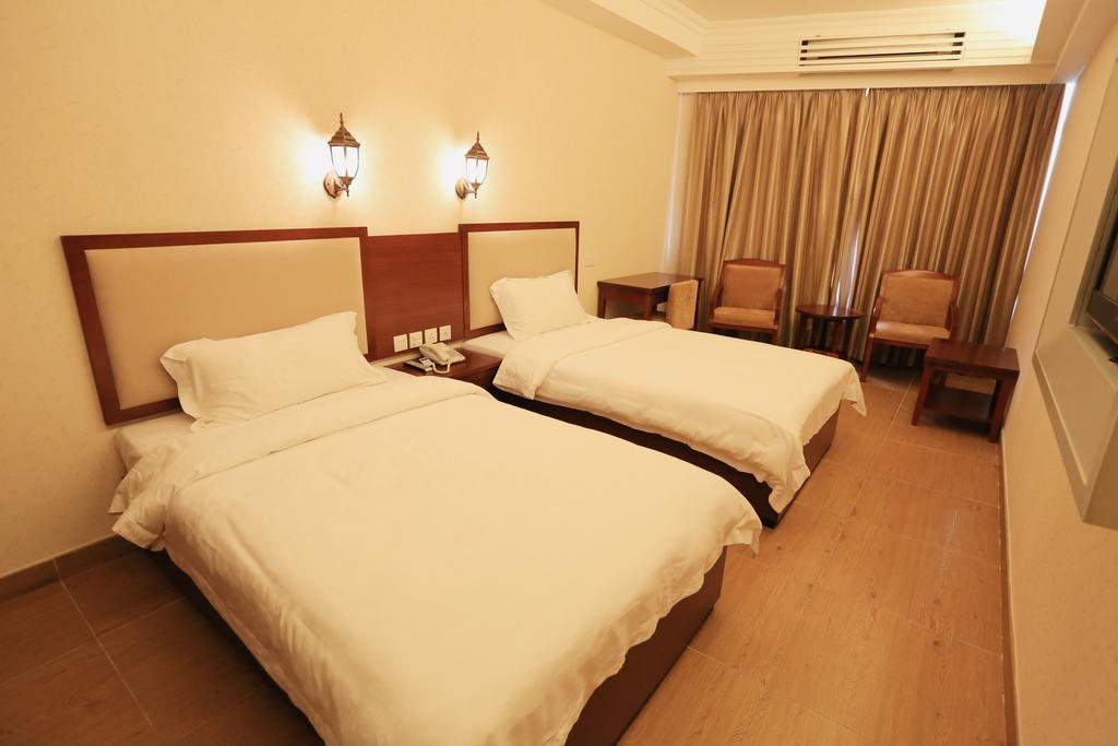 Towns Well Hotel Макао Екстериор снимка