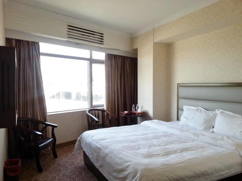 Towns Well Hotel Макао Екстериор снимка